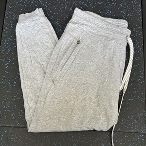 Korsa Gray Women's Activewear